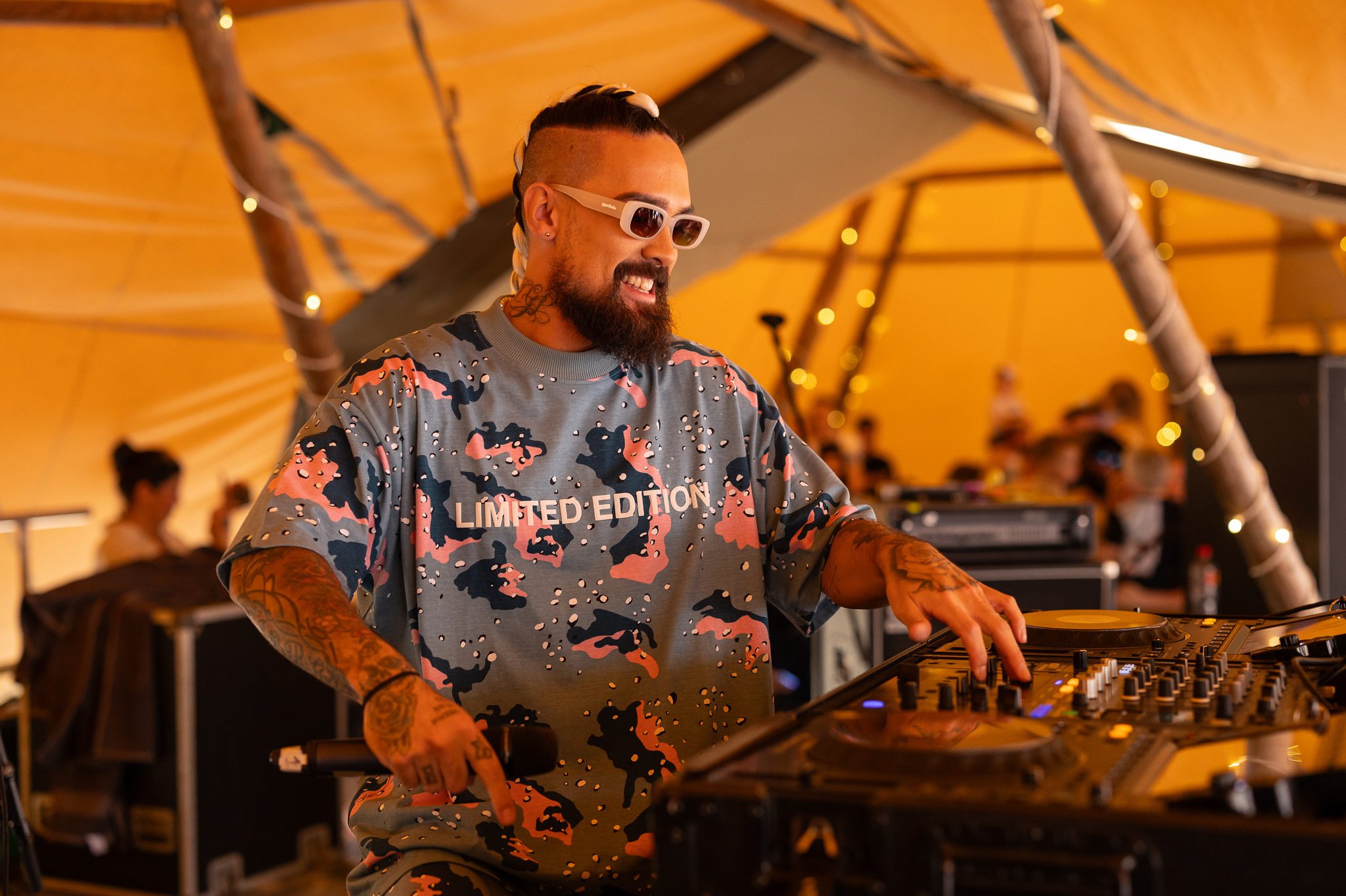 lenny j pearce DJ tipi festival