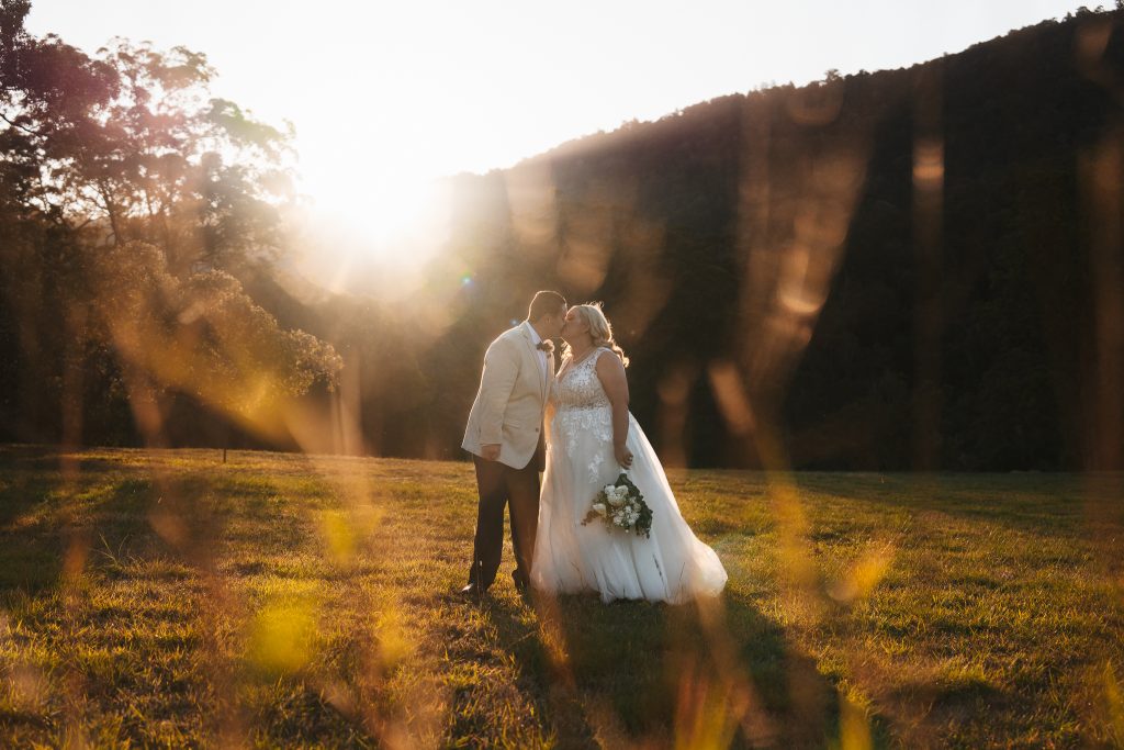 Stunning sunset wedding photos