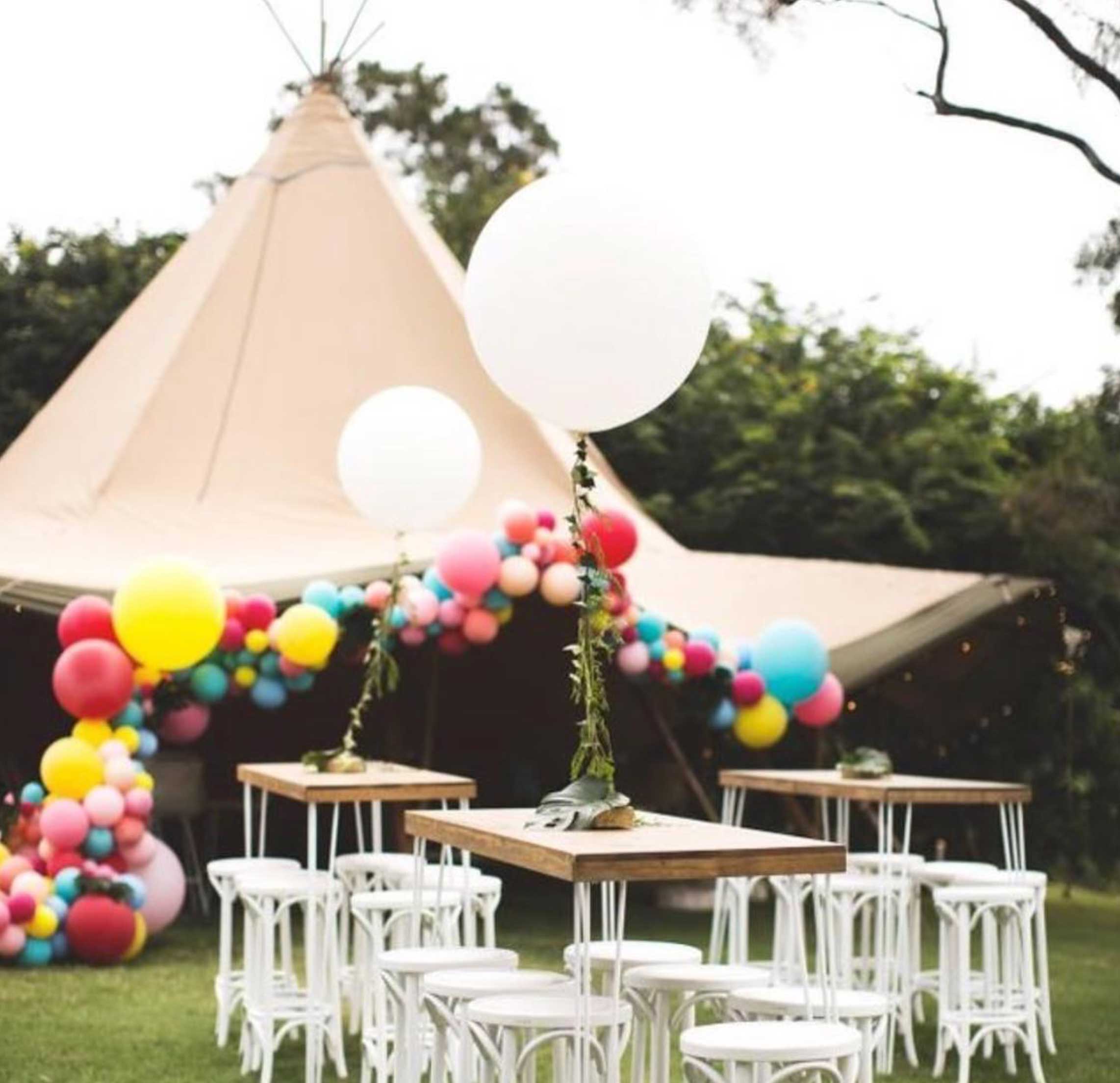 tipi wedding with balloons