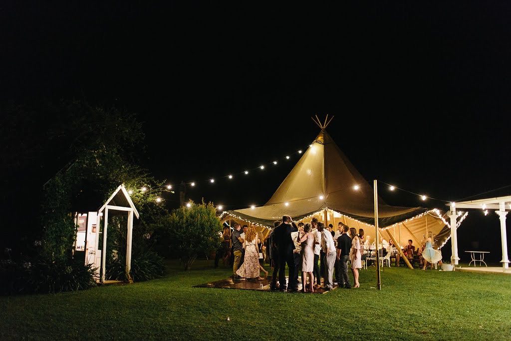 Stunning garden wedding with tipis and food trucks